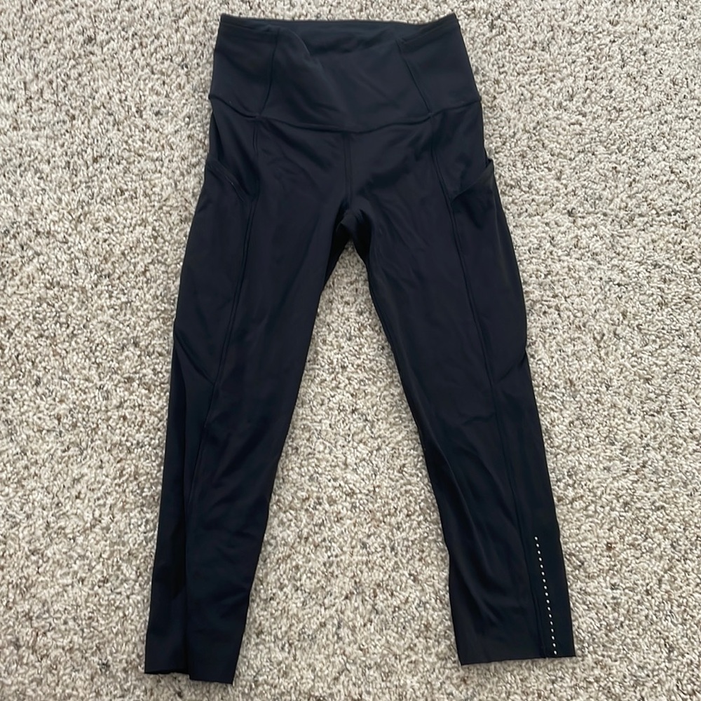Lululemon black leggings